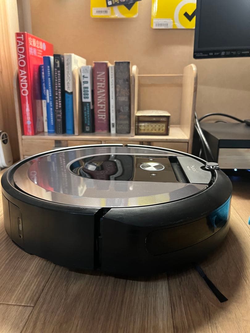 iRobot ルンバ　i7 ロボット掃除機 本体 ブラック【値下げ応相談】
