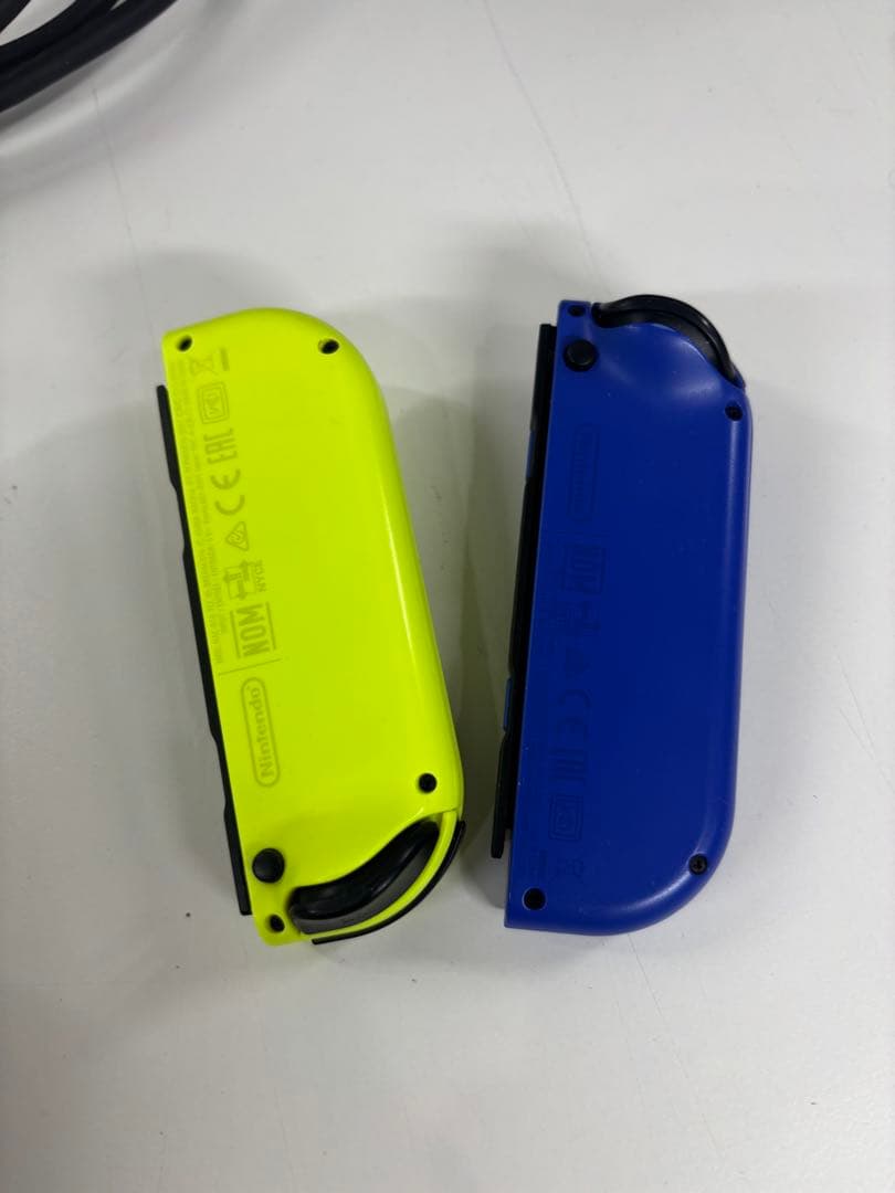 Nintendo Switch スプラトゥーン本体 青・黄Joy-Con付き