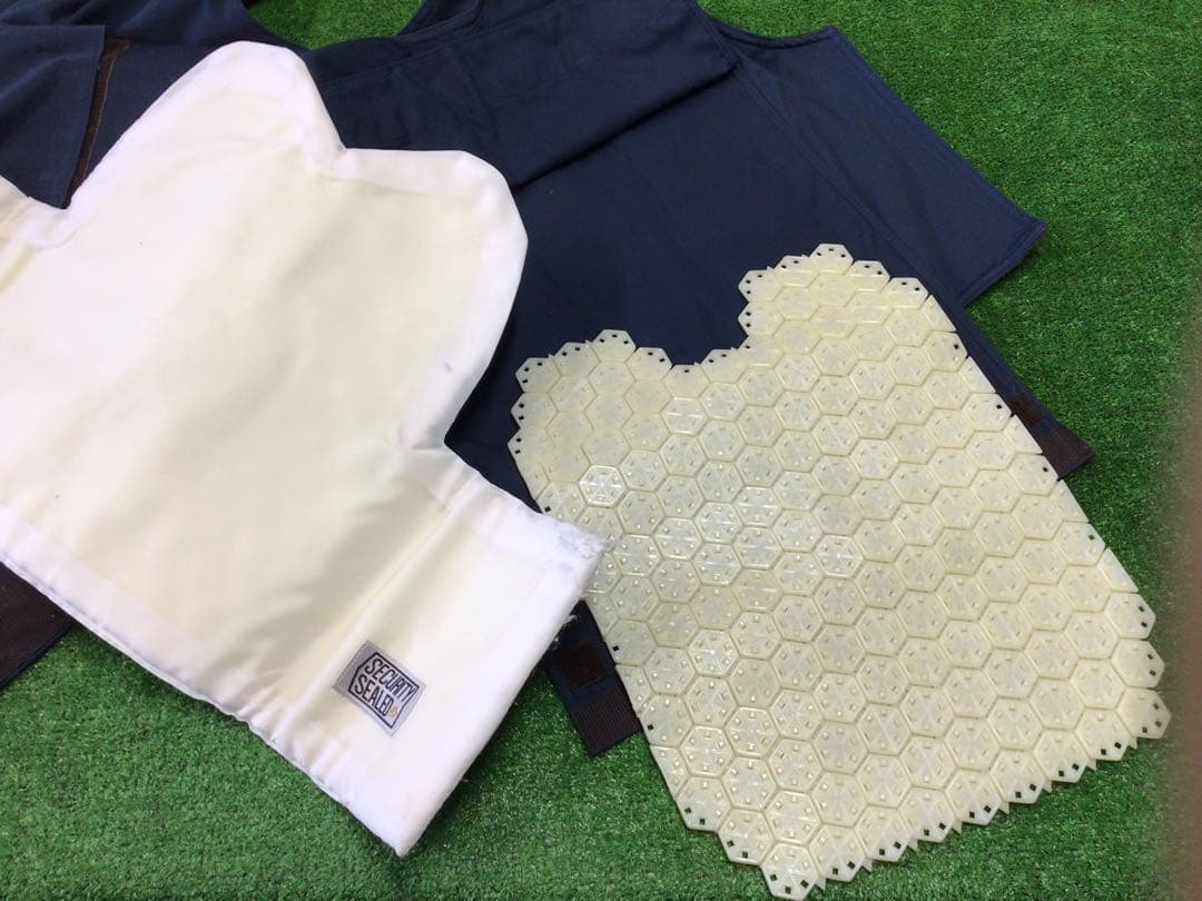 防刃ベスト 中古品