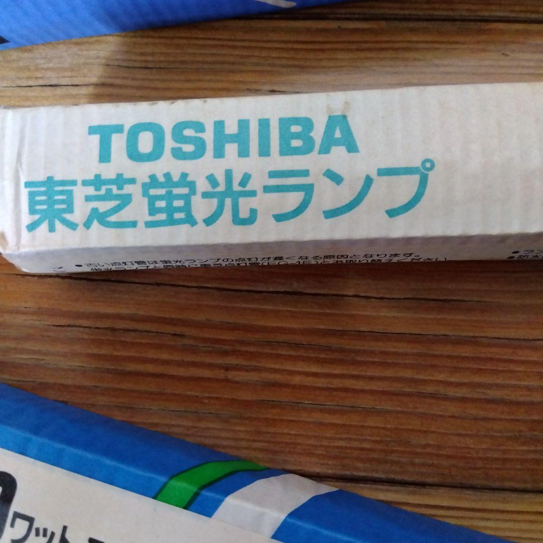 TOSHIBA 蛍光灯　２１本セット４種類