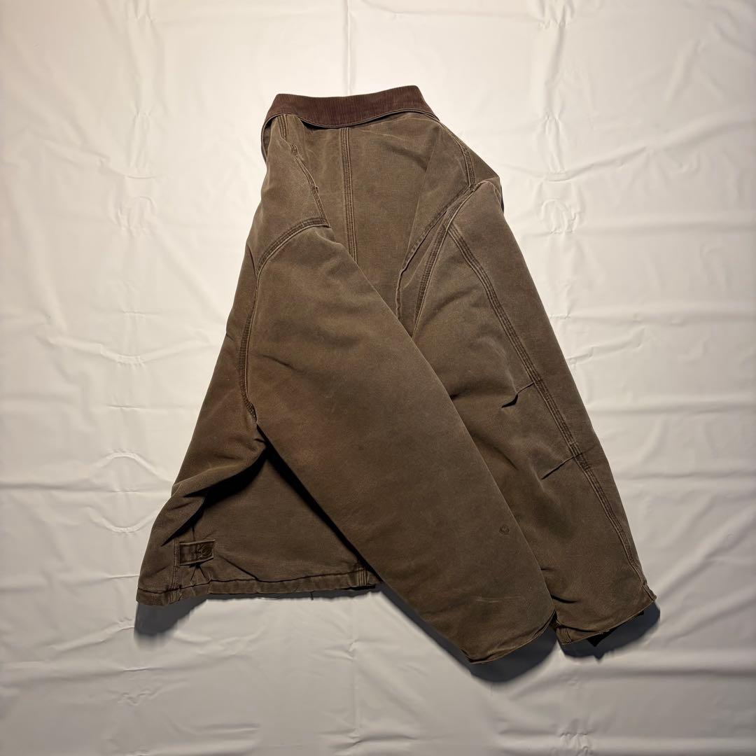 Carhartt - J22 CHT アクティブジャケット￼ ブラウンbrn