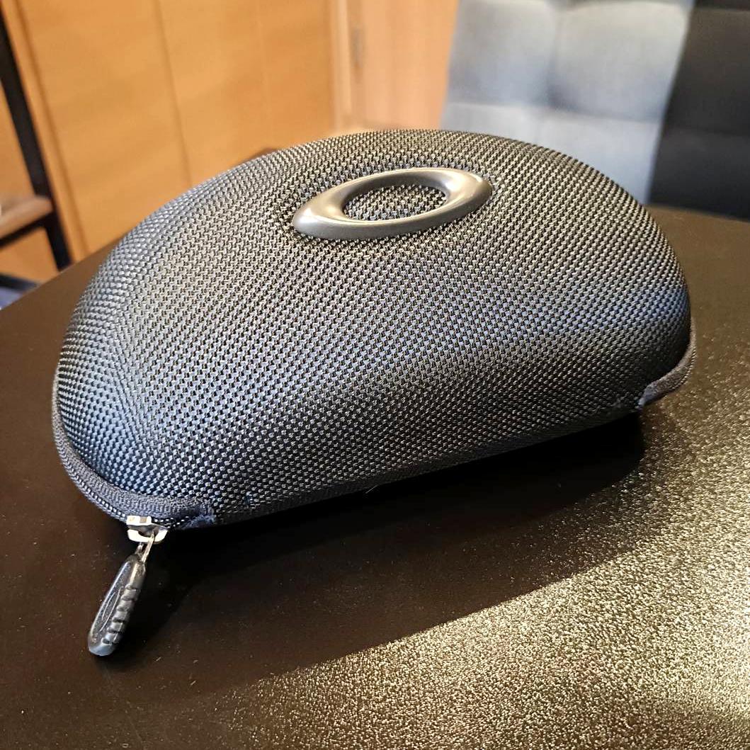 Oakley フラックジャケット サングラス ケース付き