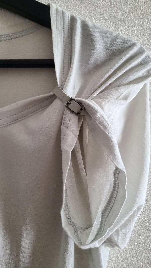 MARTIN MARGIELA　ベルト付Tシャツ