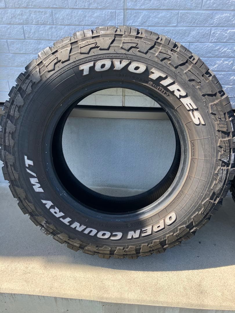 TOYO TIRES OPEN COUNTRY M/T 225/75R16 4本