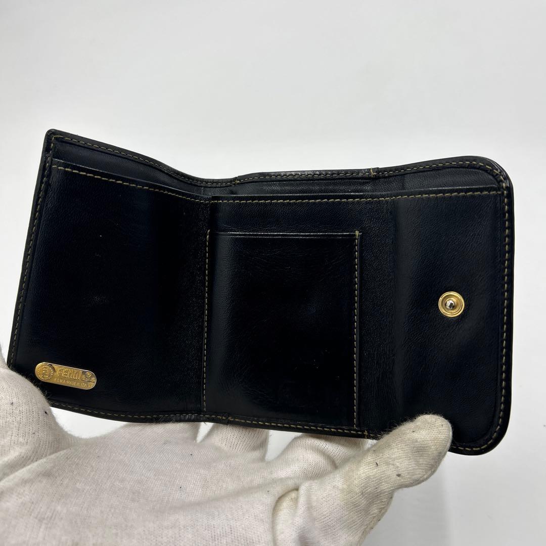 FENDI ペカン柄 フェンディ ペカン がま口 財布　コンパクトウォレット