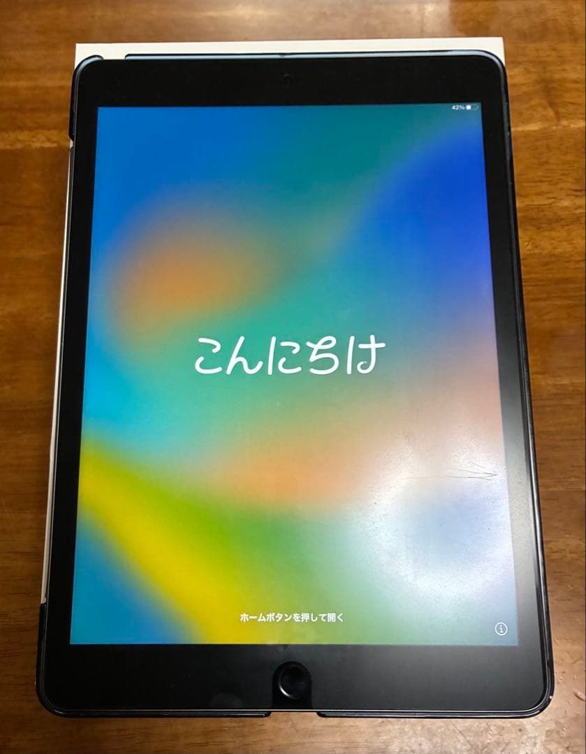 iPad 第9世代 64G 箱付 ケース付