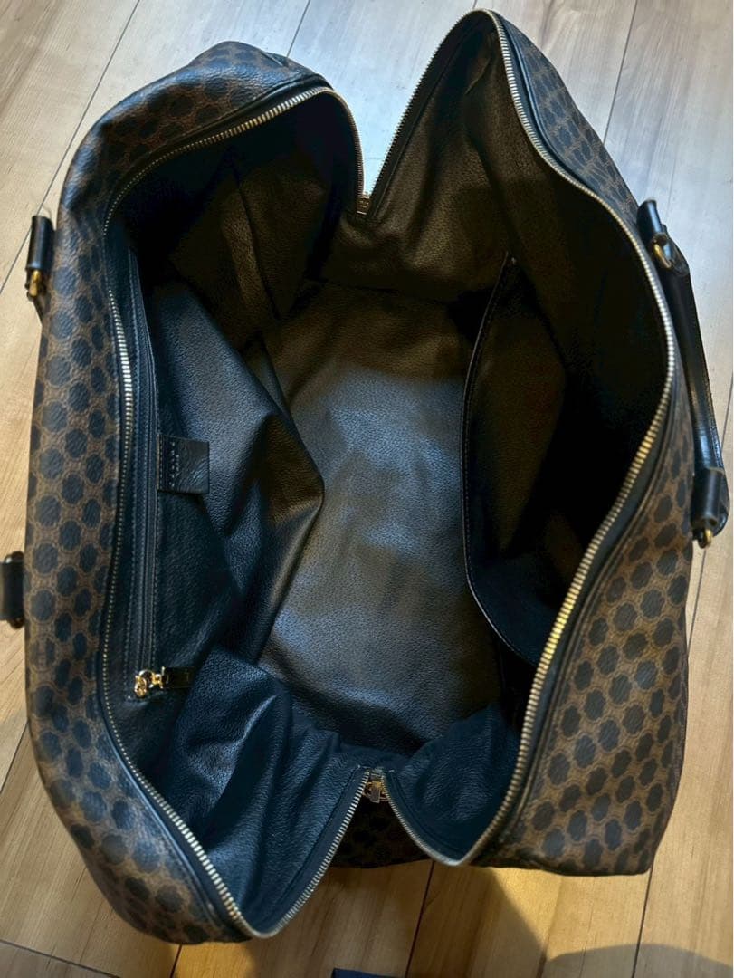 美品　セリーヌCELINE 大容量ボストンバッグ