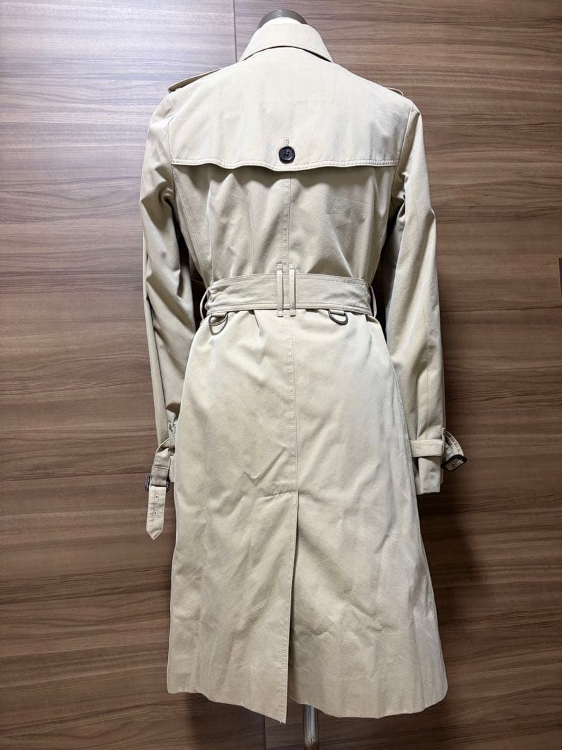【美品】近年販売◼️Burberry◼️レディース◼️ミドル丈◼️ライナー付◼️