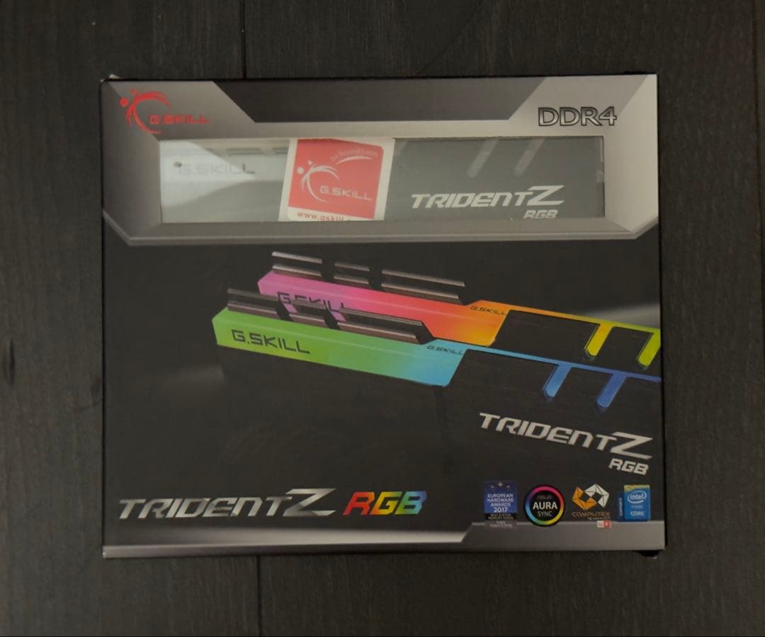 メモリー G.Skill Trident Z RGB DDR4-3200 16GB