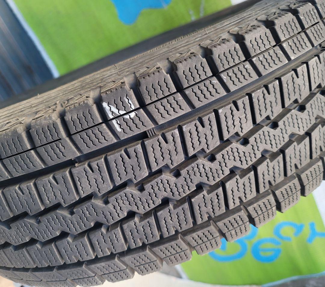 DUNLOP WINTER MAXX SV01 15インチ195/80R15