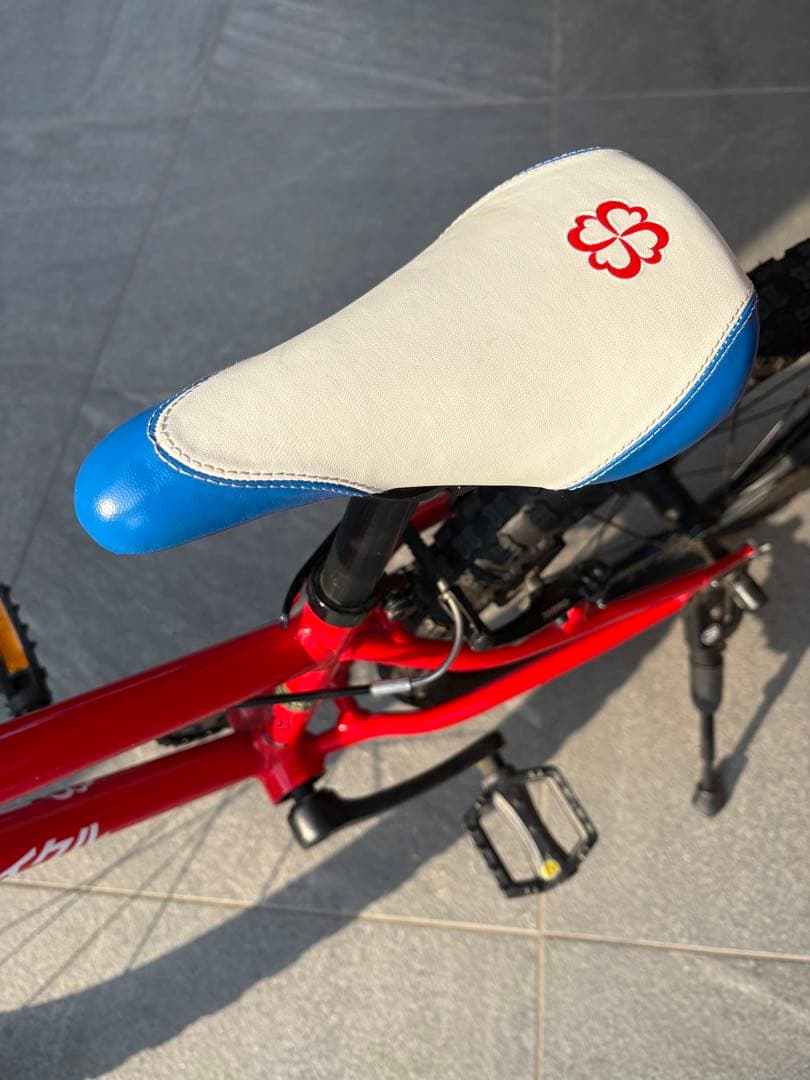【引取限定】ヨツバサイクル　20インチ