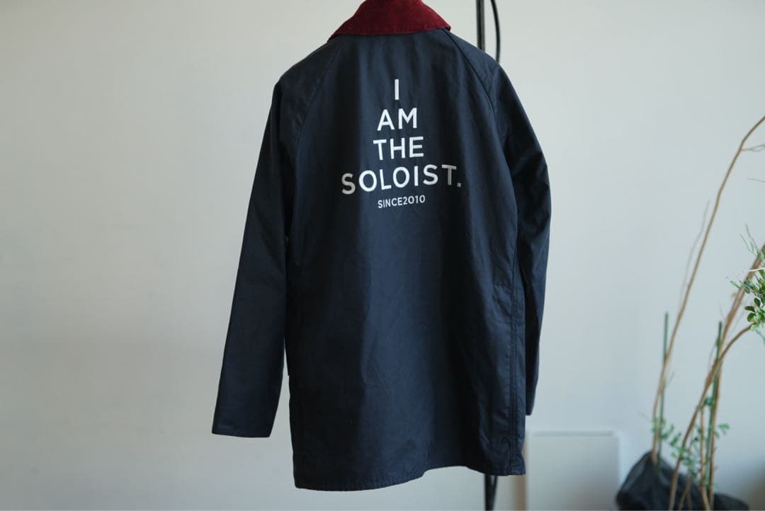 takahiro miyashita soloist × バブアー 赤襟
