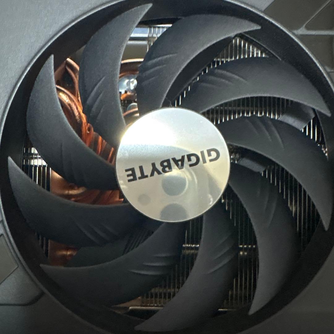 グラフィックボード・グラボ・ビデオカード GIGABYTE RTX 4070 TI SUPER16GB OC