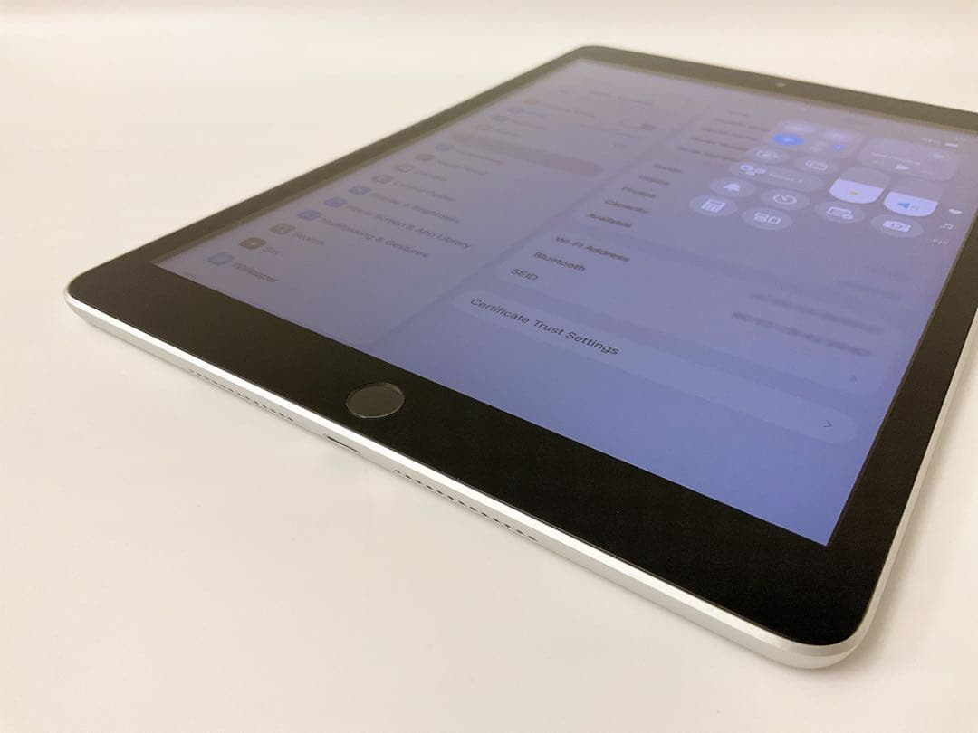 【超美品・BT90％】iPad 第9世代 64GB Wifiモデル