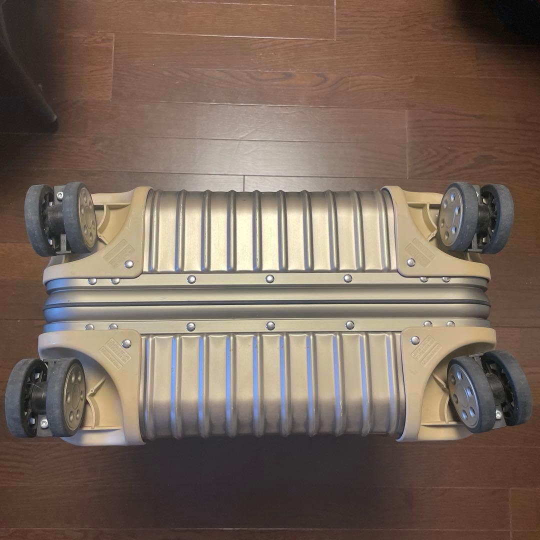 美品　RIMOWA☆4輪