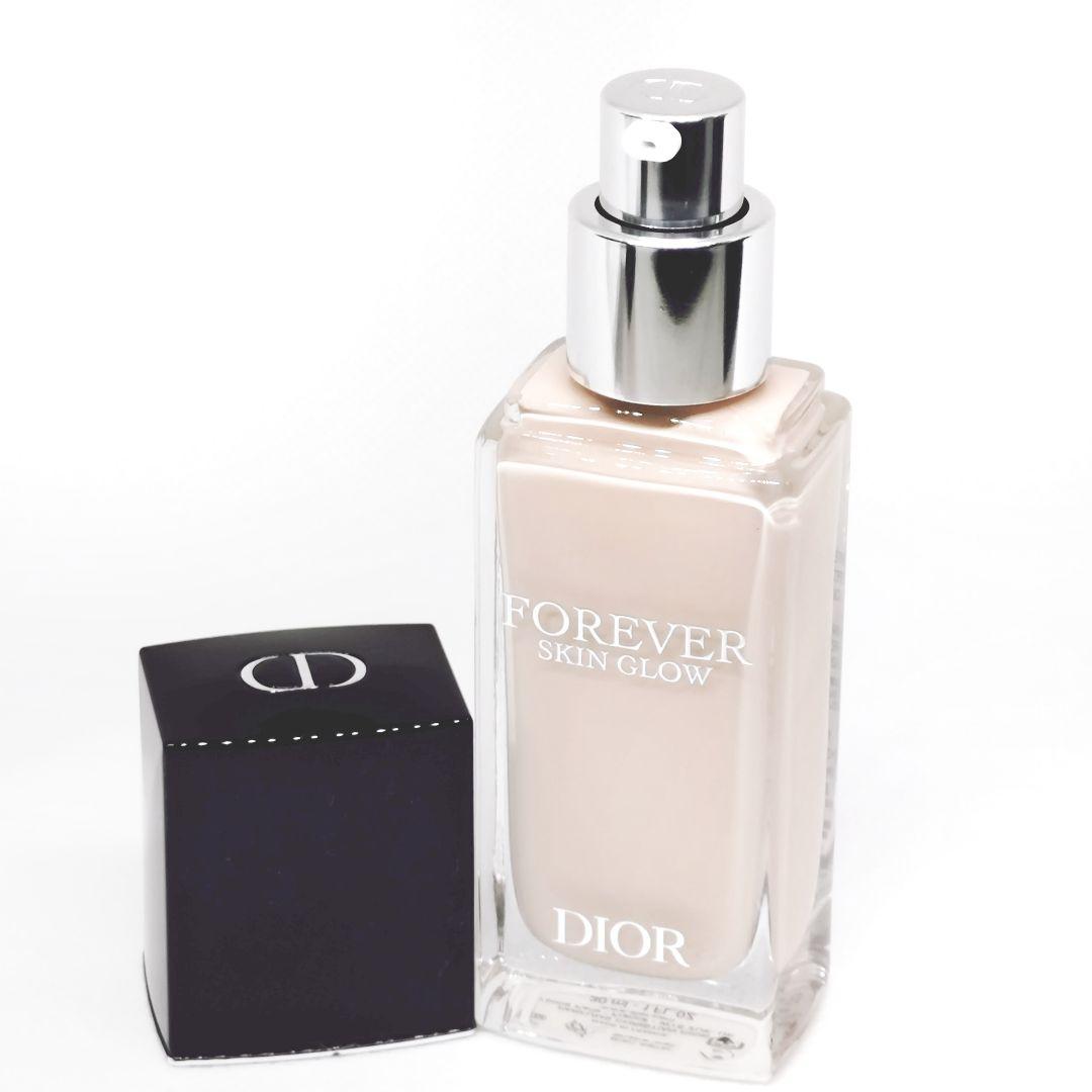 新品✨️Dior ディオールスキン フォーエヴァー フルイド グロウ 30mL