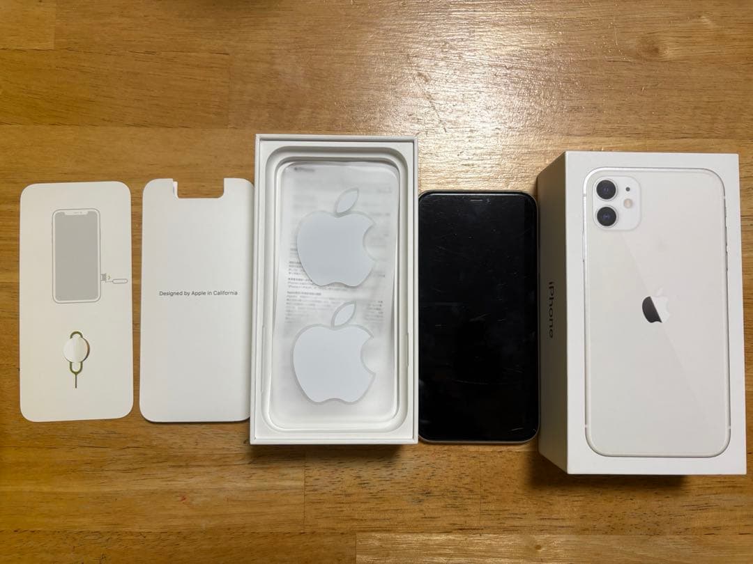 iPhone11 128GB ホワイト　リセット済　動作確認済