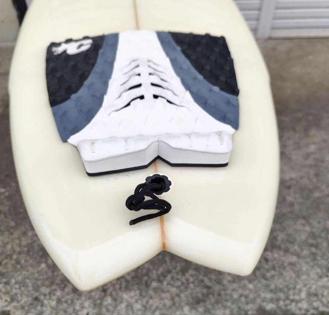 ぞうさんさん専用　小波用　サーフボード　5’11 ショートボード　32リッター