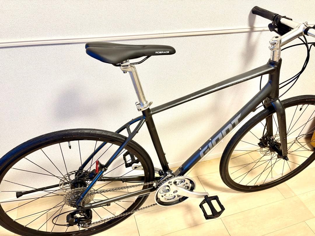 ☆Giant エスケープ R disc 2022 人気のディスクブレーキMサイズ