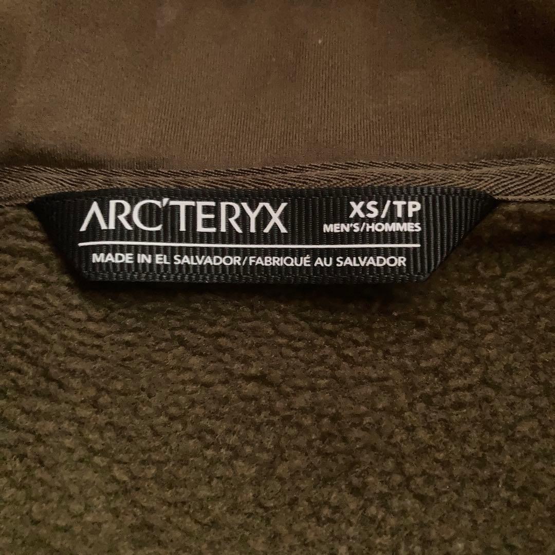 ARC'TERYX オリーブグリーン ベスト
