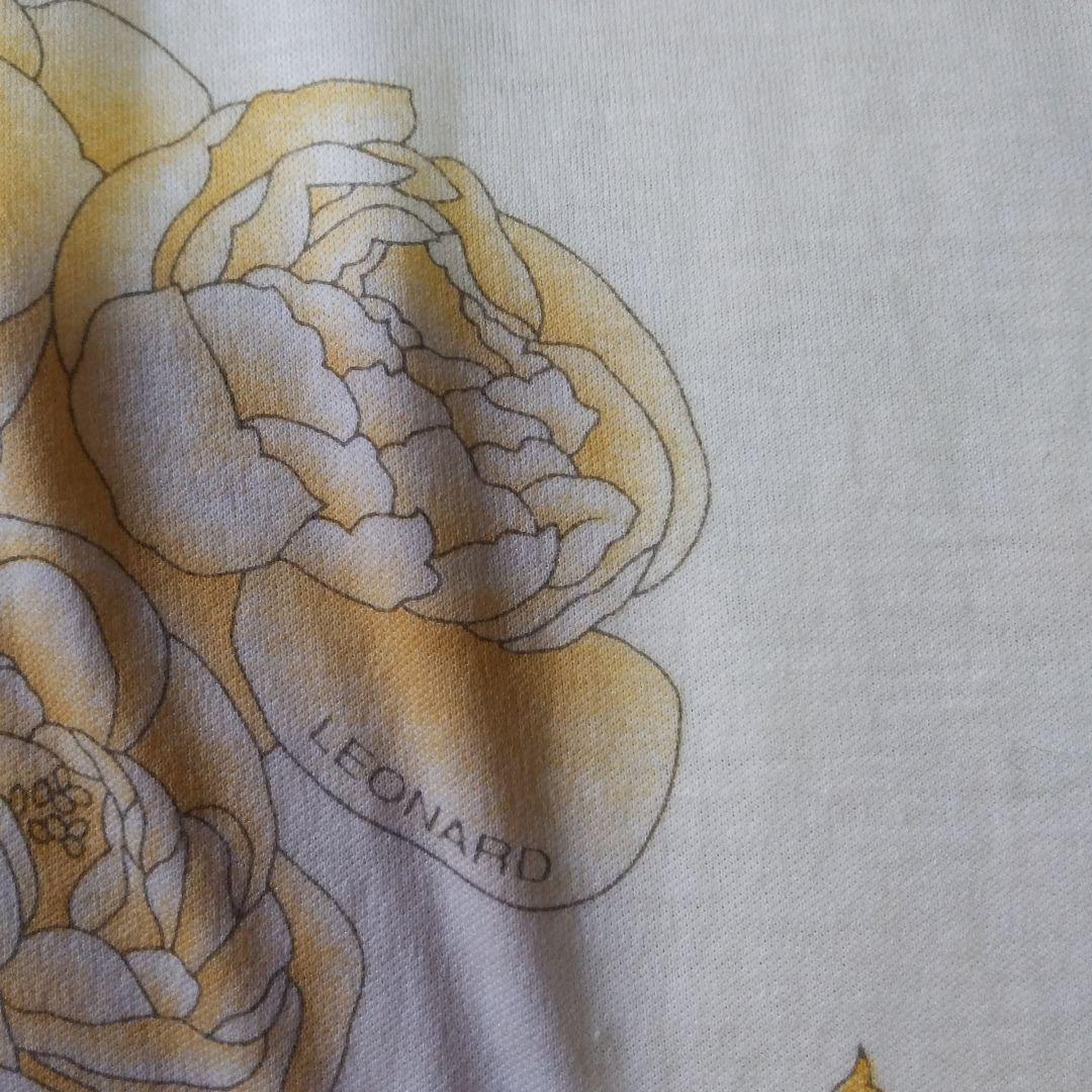 美品 LEONARD 黄色の花です。サイズ42