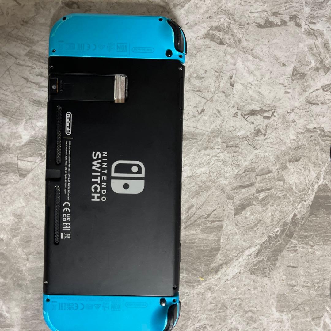 Nintendo Switch 本体 青/黒 Joy-Con付きセット売り