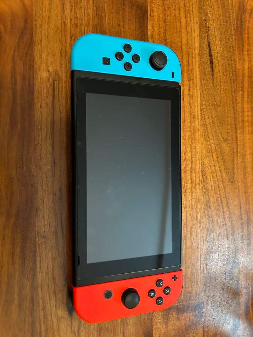 4*き様 【ジョイコン訳あり】Nintendo Switch 本体 赤/青