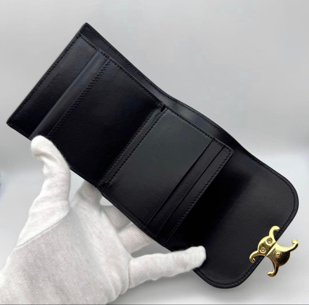 【極美品】 セリーヌ スモール フラップウォレット トリオンフ ブラック