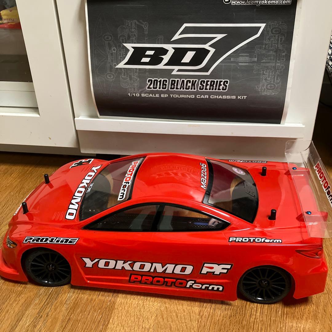 1/10ラジコンカー