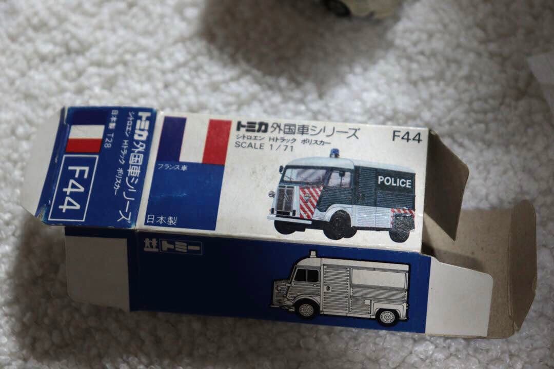 日本製　トミカ　外国車シリーズ　シトロエン　Hトラック　ポリスカー　F44