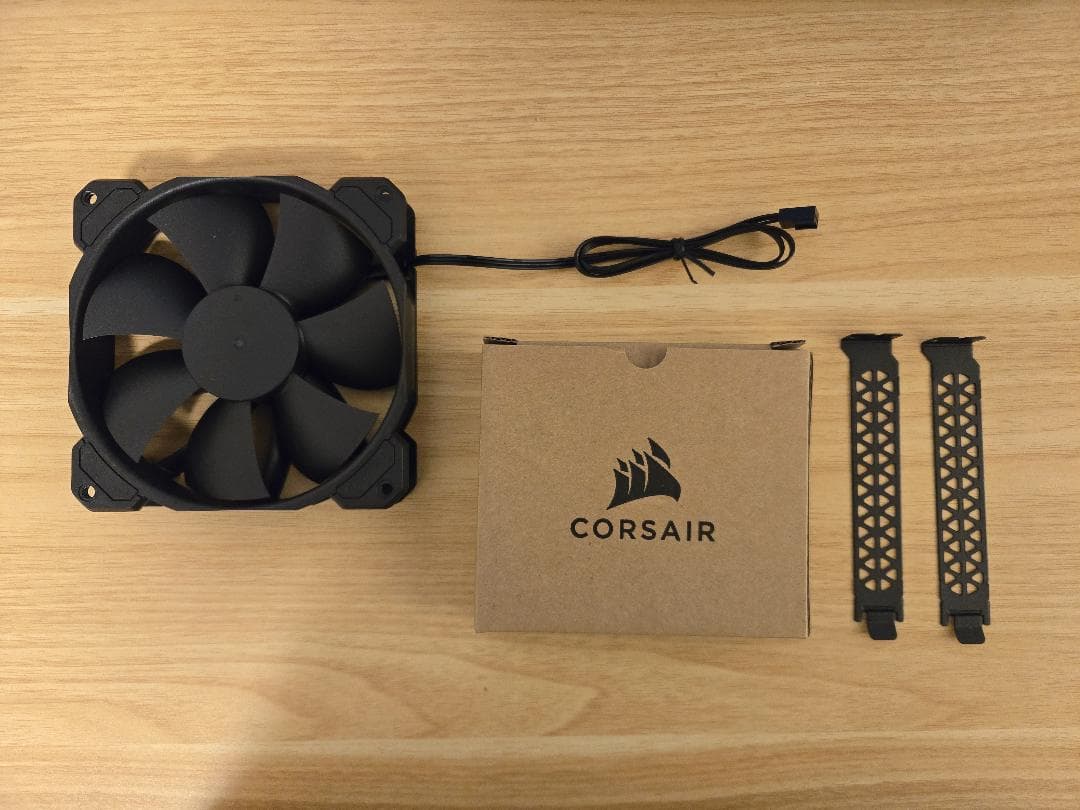 CORSAIR 4000D エアフロー強化ガラス製ミドルタワー ATX ケース