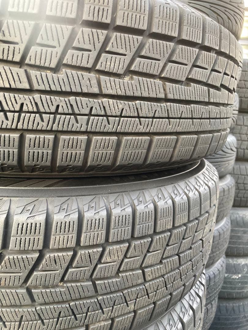 美品バリ山！ヨコハマ　アイスガードIG60 185/65R15 現行フリード