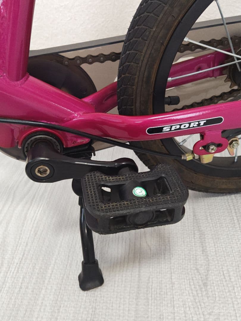 【極美品】STRIDER ストライダー　14X キッズバイク　フューシャピンク