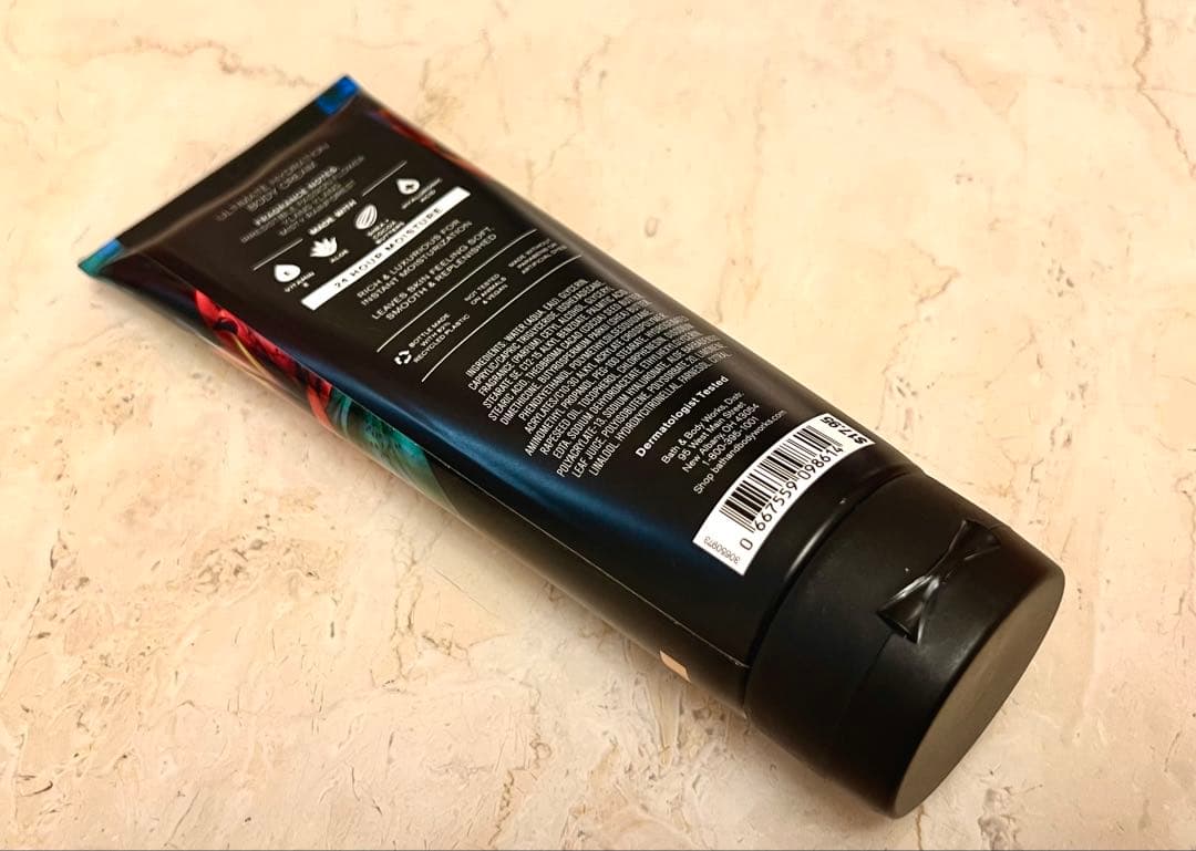 IZ  Bath & Body Worksボディクリーム ３本セット