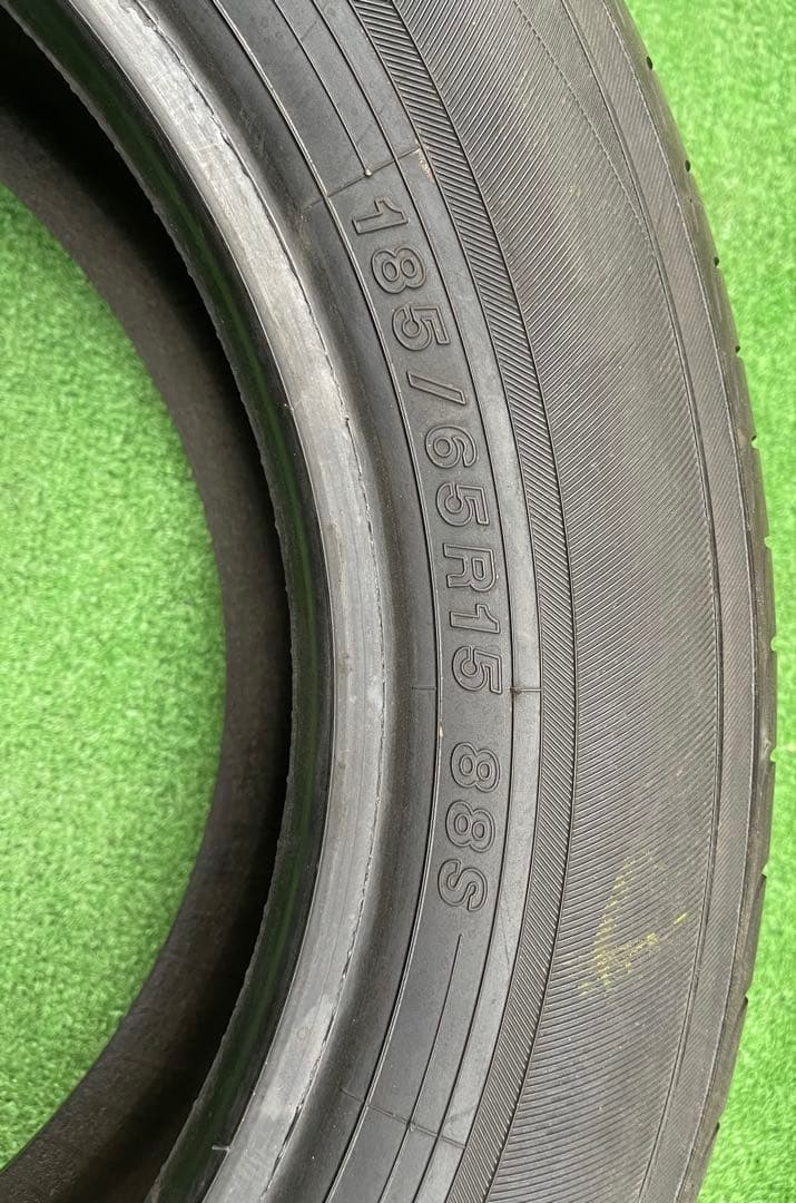 ヨコハマ　ブルーアース185/65-15　中古品　4本セツト