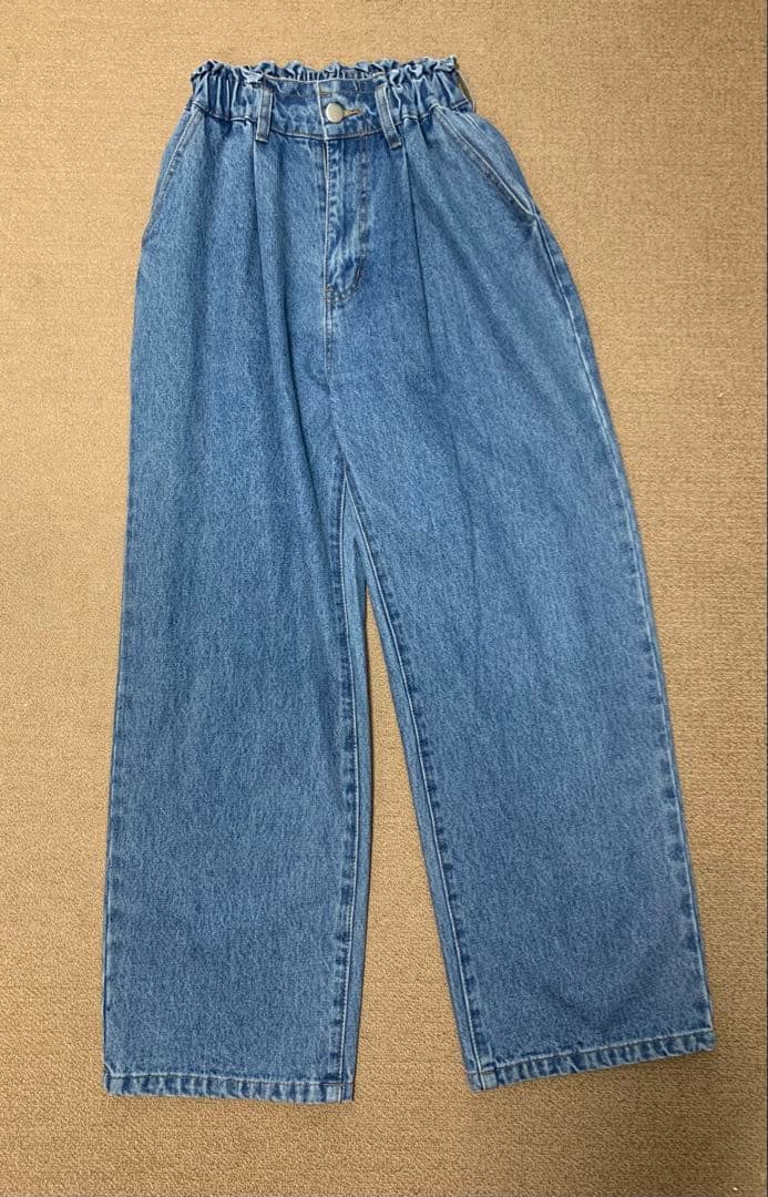 美品　UNMINOU フロントタックデニム　バックギャザー