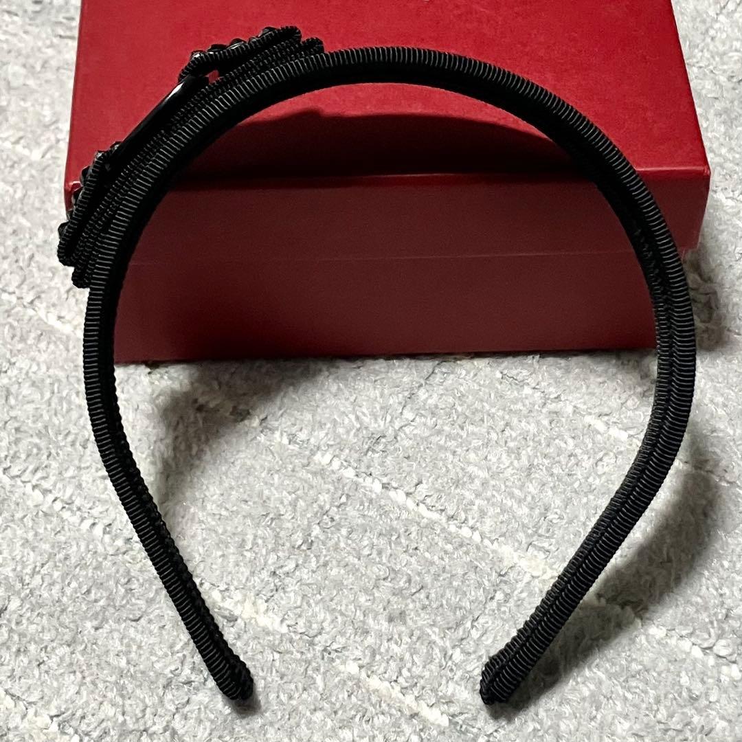 フェラガモ［カチューシャ］ヴァラ　ラインストーン　ブラック　箱付き　美品