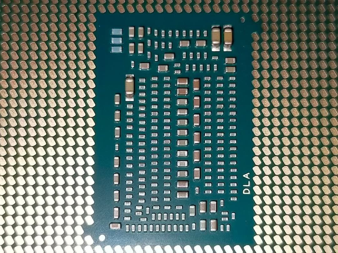 Intel Core i5 9600K　　CPU　LGA1151