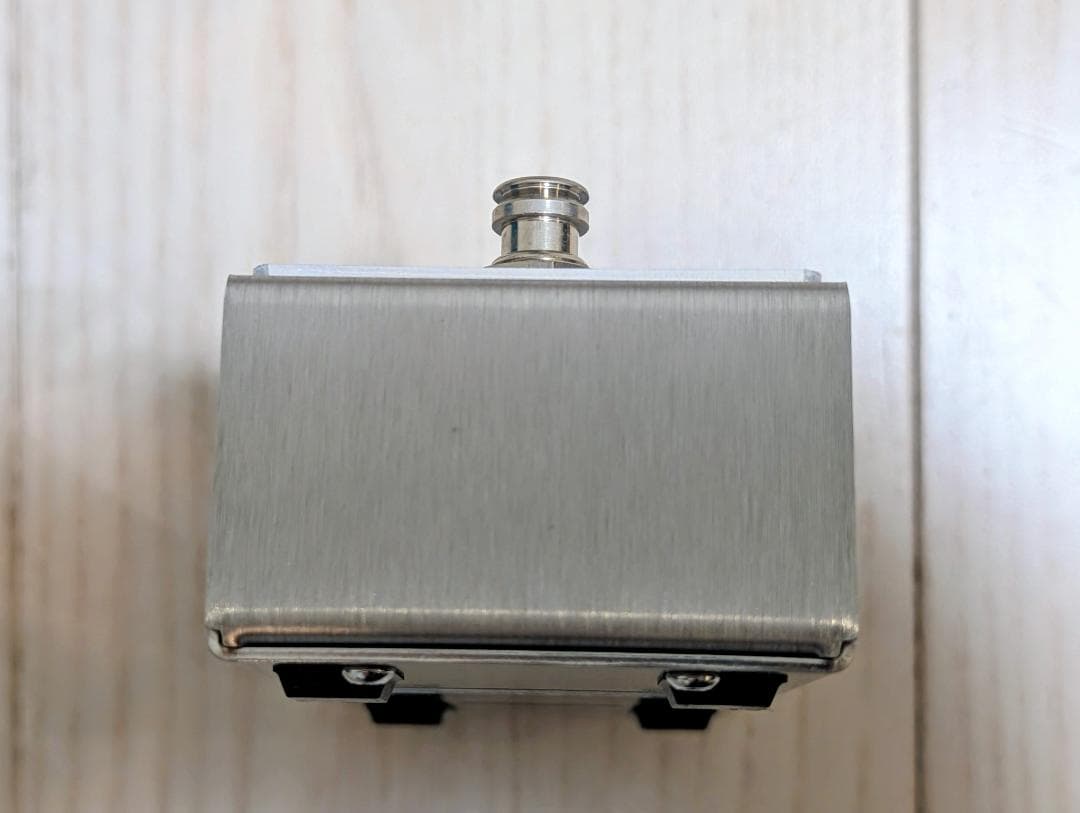 ベース ORIGIN EFFECTS Cali76 Bass Compressor