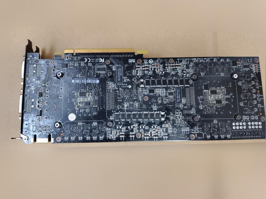 グラフィックボード・グラボ・ビデオカード NVIDIA GeForce GTX 690 4GB GDDR5