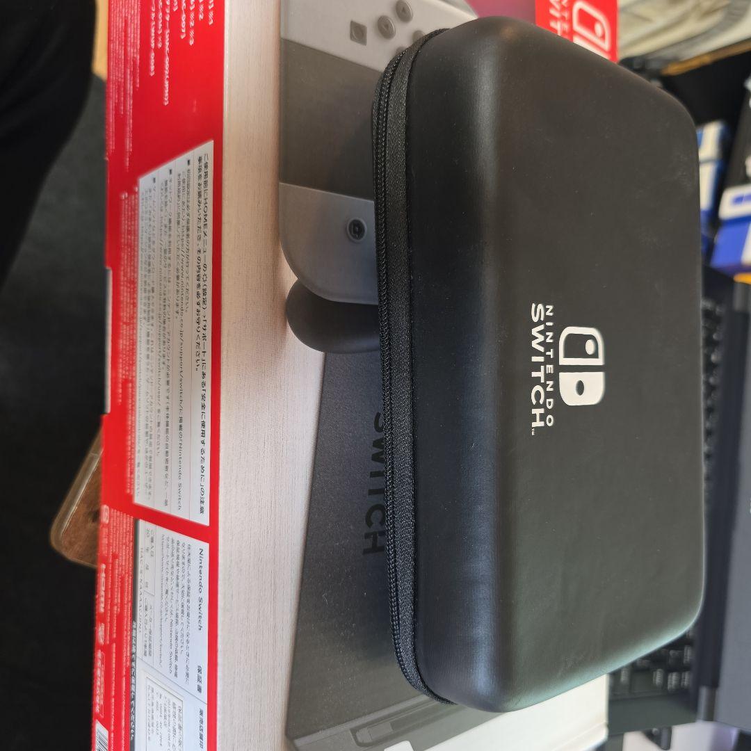 ★任天堂　switch　本体　おまけ付★