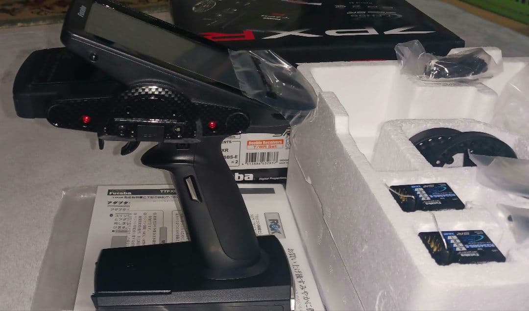 新品超美品 Futaba 7PXR フタバ 受信機R334SBS-E×2 セット
