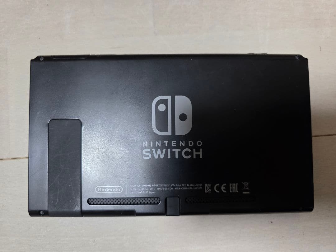 Nintendo Switch　バッテリー強化版　2019年