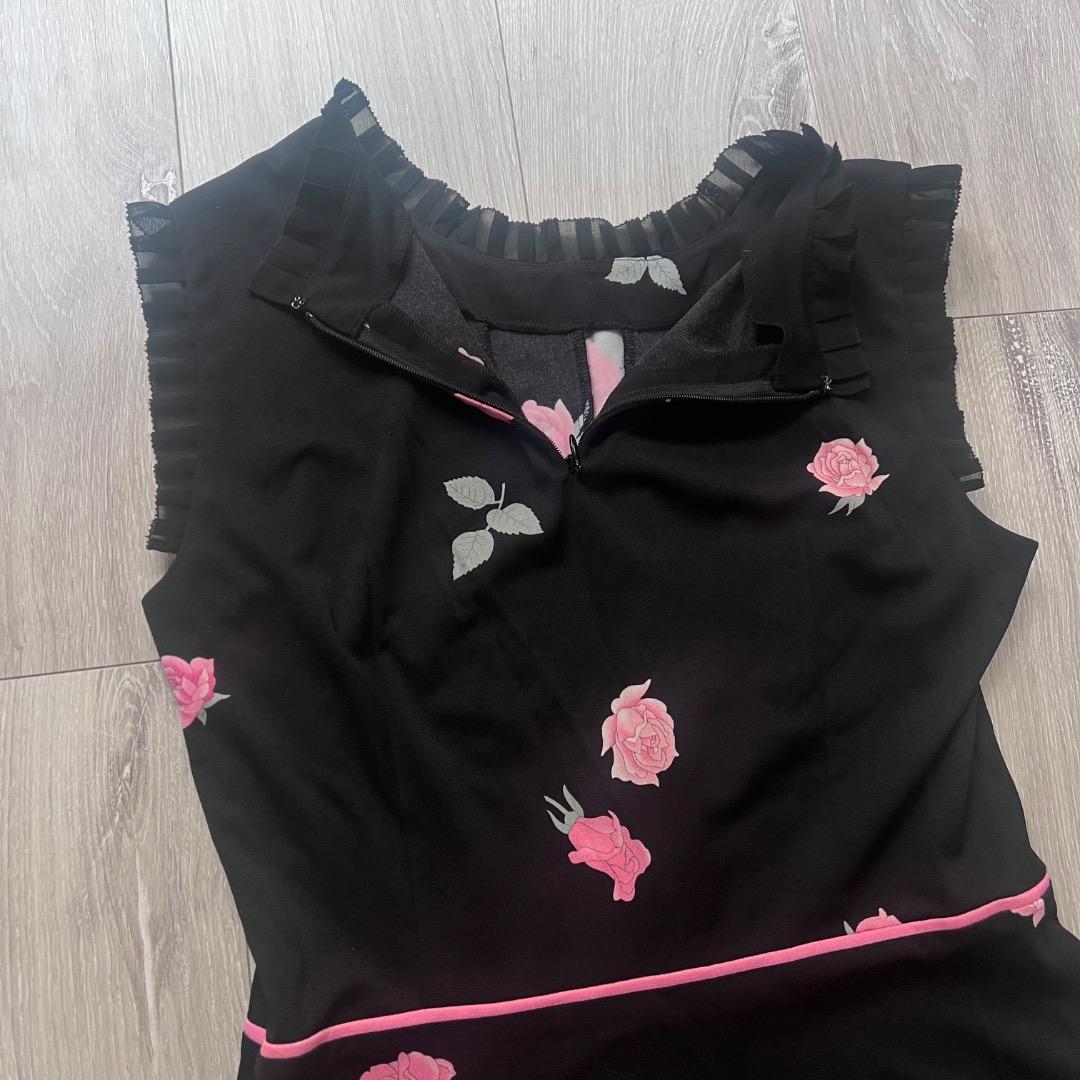 専用 美品 LEONARD カンカン素材 ノースリーブワンピース ローズ 薔薇