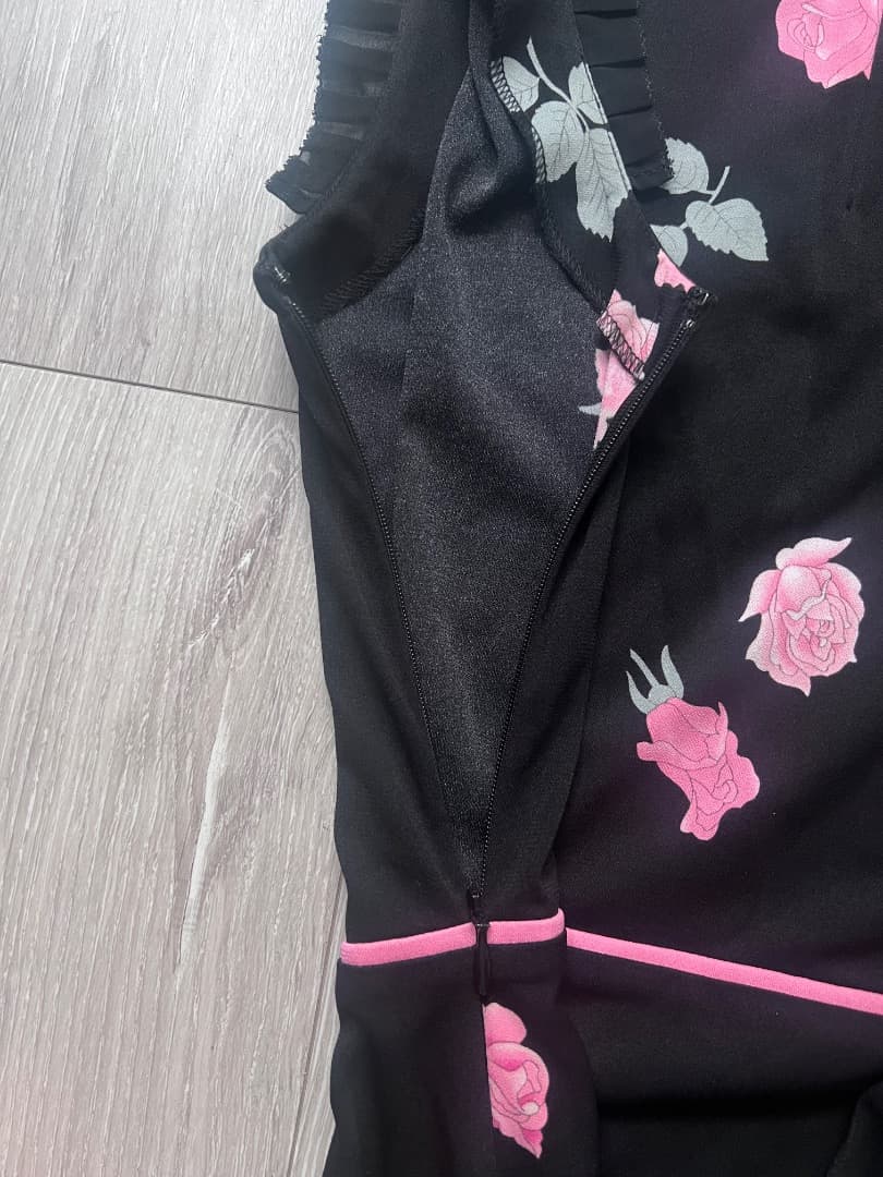 専用 美品 LEONARD カンカン素材 ノースリーブワンピース ローズ 薔薇