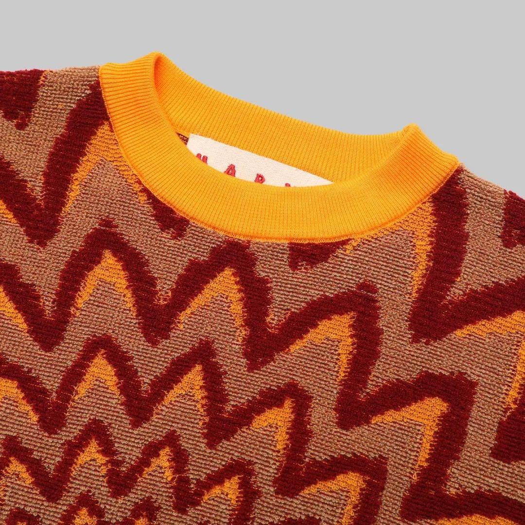 MARNI（マルニ)渦巻き模様 半袖ニットTシャツ