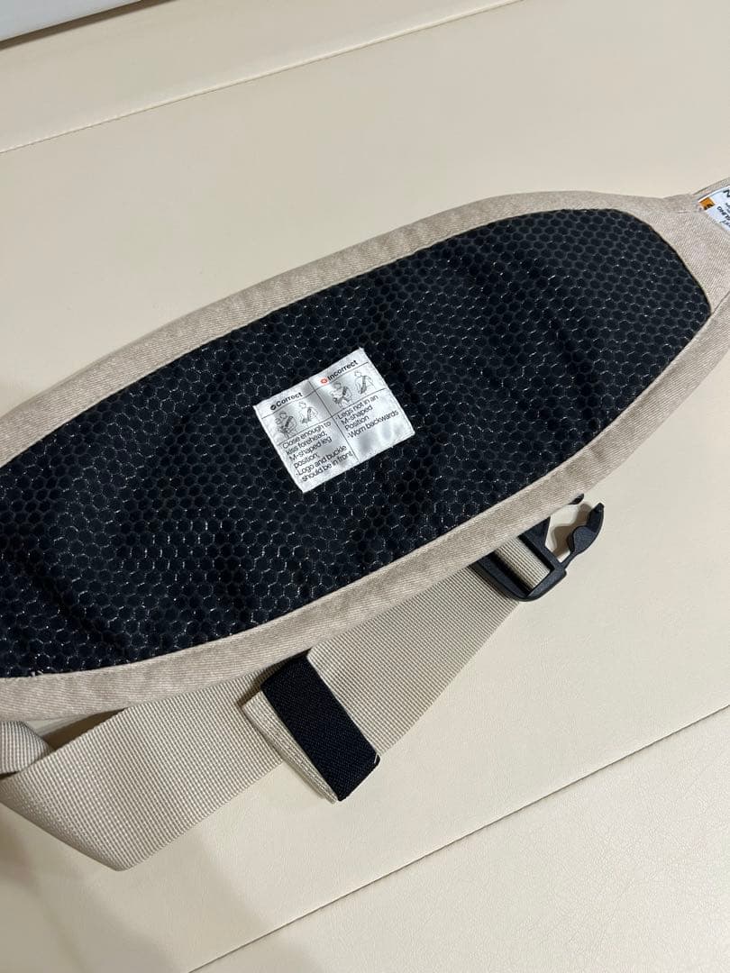 美品　KET 365 抱っこ紐　グスケット ベージュ
