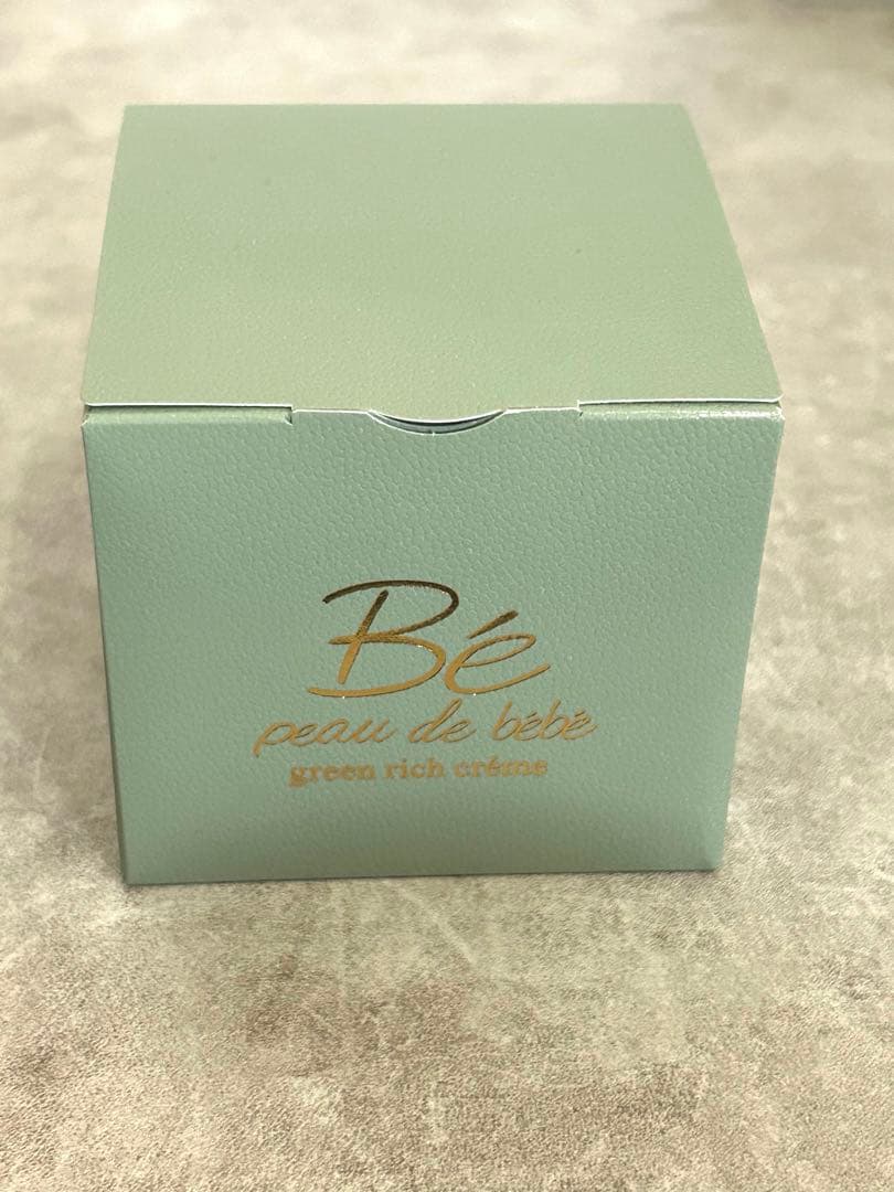 bebe cosmetique /ポーデべべ　グリーンリッチクリーム50g
