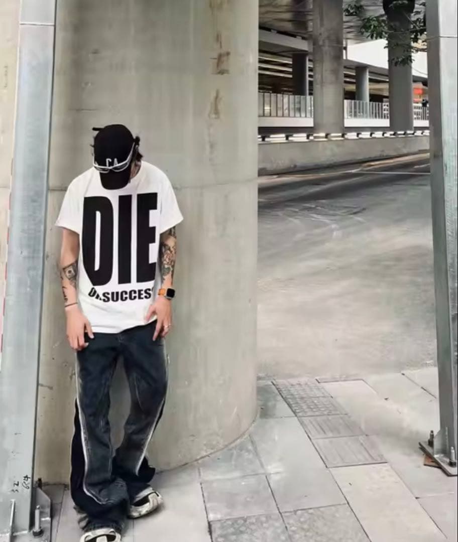 DIE FOR SUCCESS Tシャツ swag y2k opium