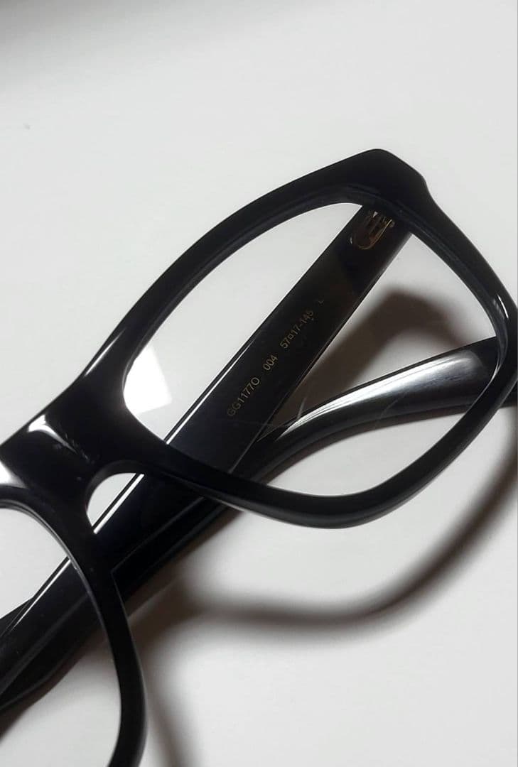 ◆GUCCI　グッチ◆ロゴ付き　メガネ　デモレンズ